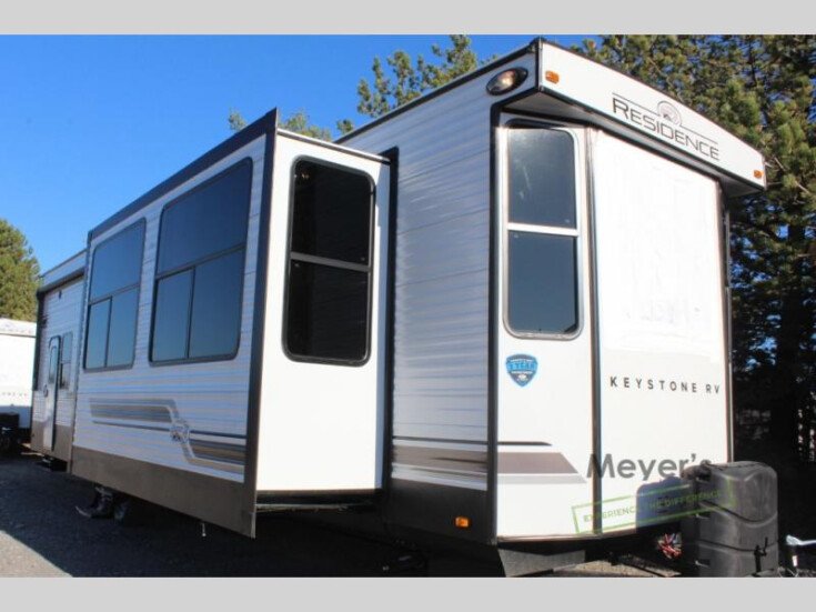 Thumbnail Photo undefined for New 2023 Keystone Residence